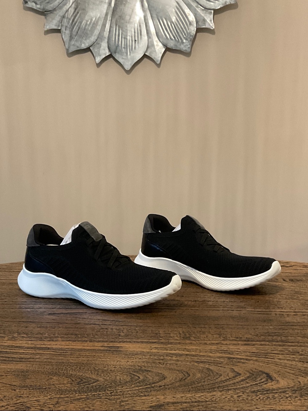 Naturalizer Men's Black Knit Athletic Sneakers with White Sole